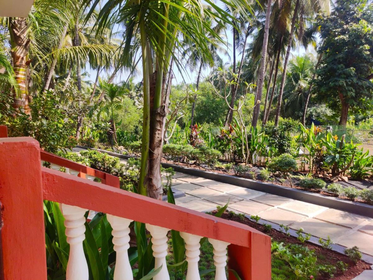 Royal Orbit Resort Agonda Exterior photo